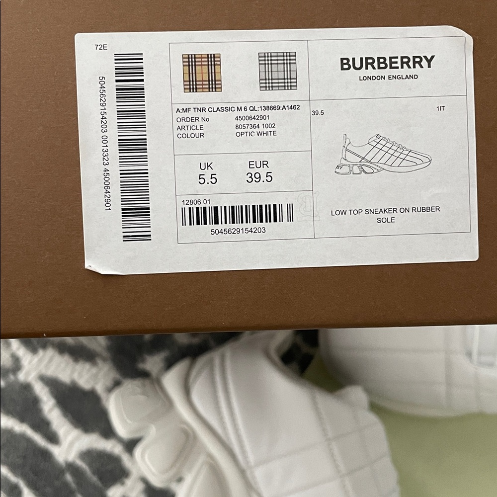 Burberry Leather Quilted White Sneakers - Picture 15 of 17